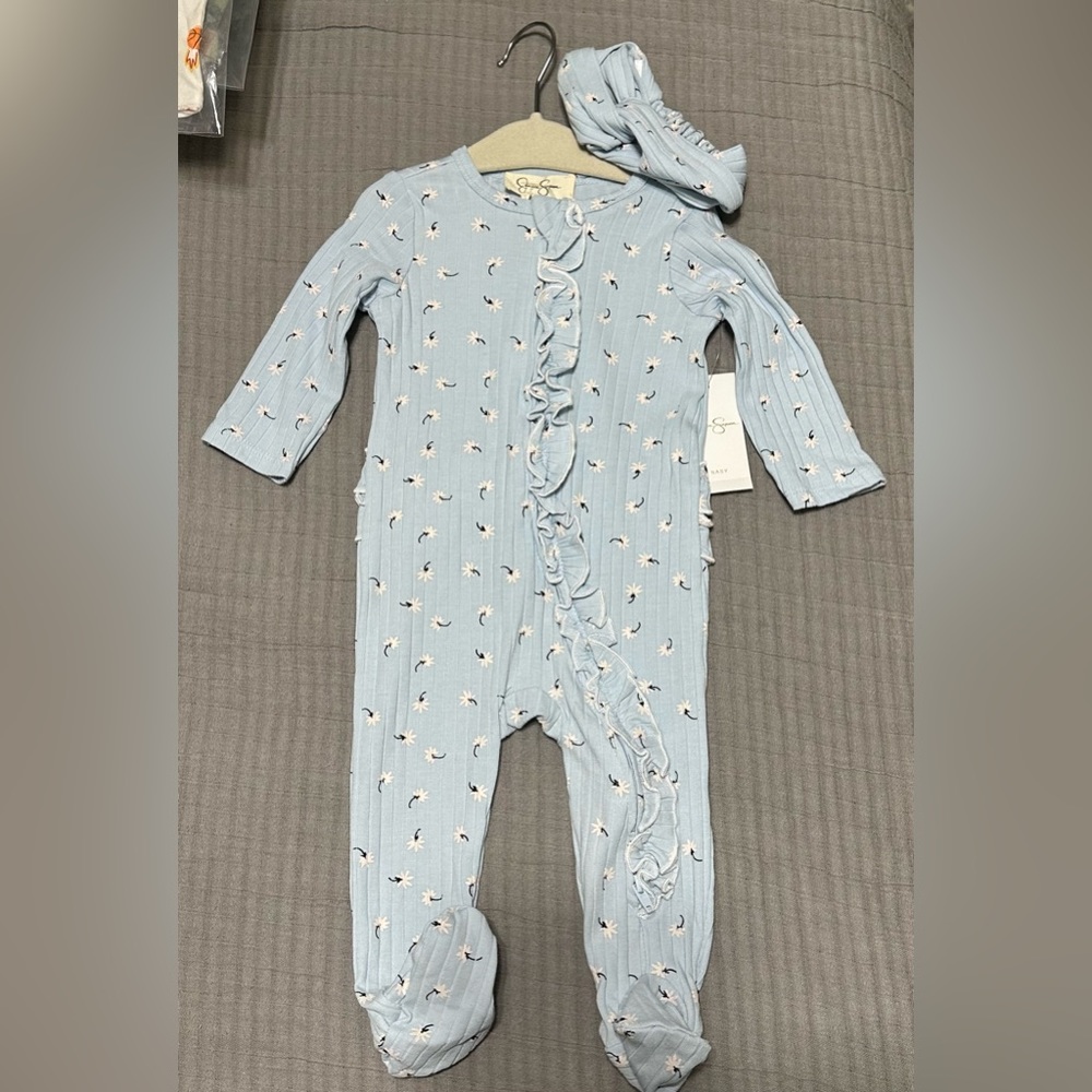 Jessica Simpson Baby 2 Piece Set